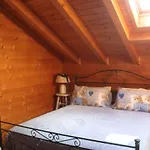 فندق مبيت وإفطار La Casa Del Sole Momperone